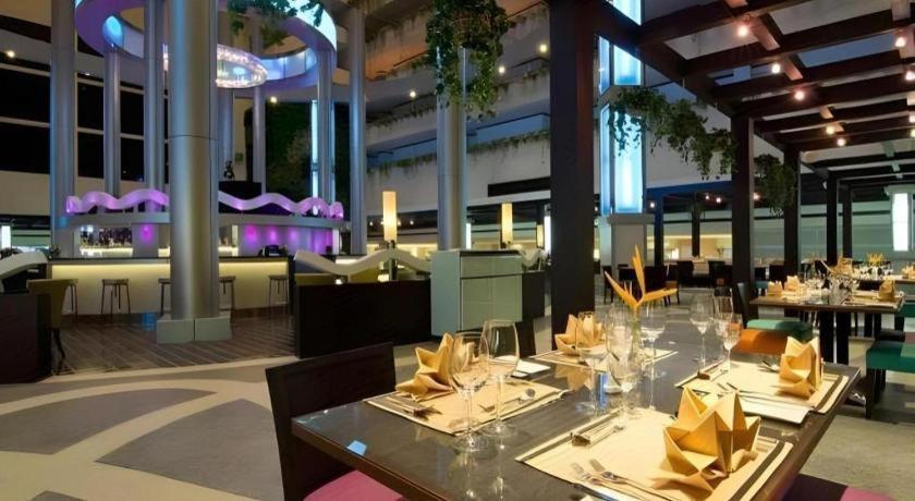 Hotel Ambassador City Jomtien Pattaya - Ocean Wing Na Chom Thian Exterior foto